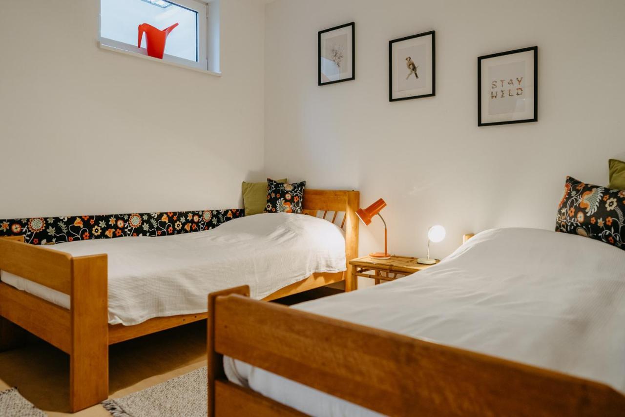 Haus Luna - Privatzimmer Im Sonnigen Suedburgenland Vághegy Kültér fotó